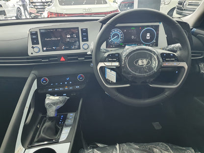 Hyundai Elantra 1600cc Hybrid  2025