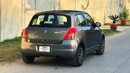 Suzuki Swift DX 1.3 M/T 2013