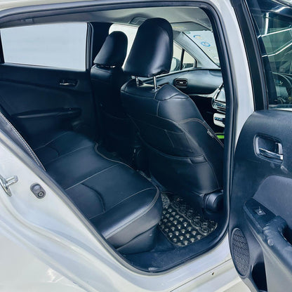 Toyota Prius S Safety Package 2018