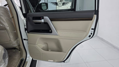 Toyota Land Cruiser Zx Full House 2020