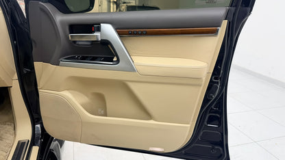 Toyota Land Cruiser Zx Full House 2015