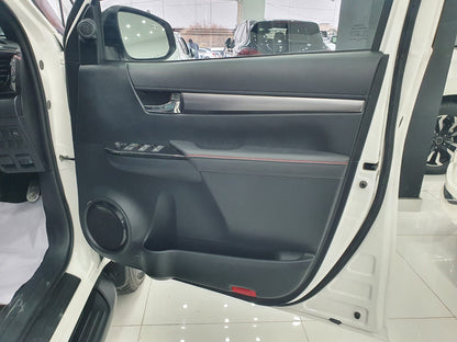 Toyota Hilux Revo GR-S 2025
