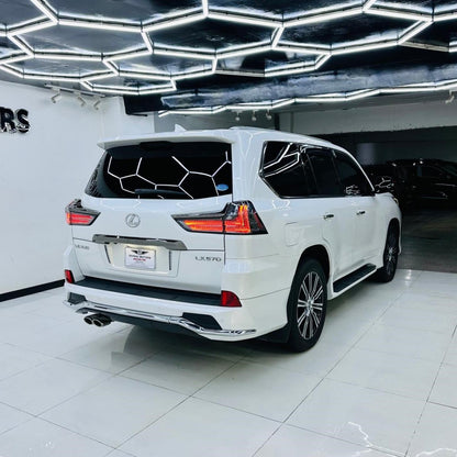 Lexus LX 570 Black Sequence  2020
