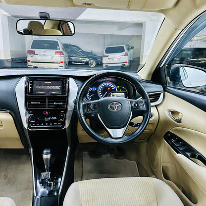 Toyota Yaris Ativ X 1.5 CVT-i 2020