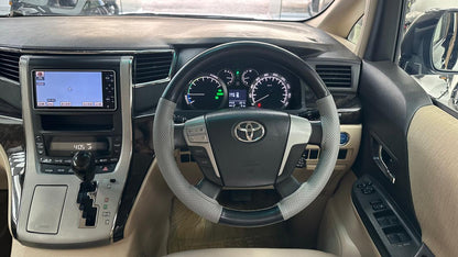 Toyota Alphard 2.4L Hybrid 2012