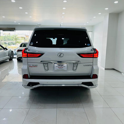 Lexus LX Series 570 2016