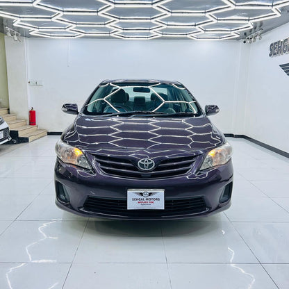Toyota Corolla GLI 1.3 M/T 2013