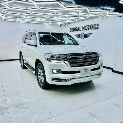 Toyota Land Cruiser ZX 4.6 Petrol 2020