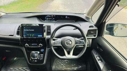Nissan Serena Highway Star e-Power 2020