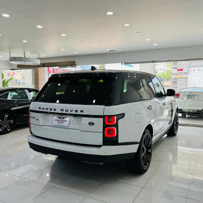 Range Rover Vogue P400e SWB 2019