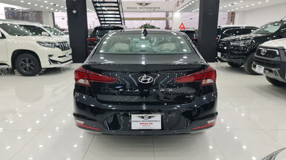 Hyundai Elantra Gls CVT Model 2024 back side view