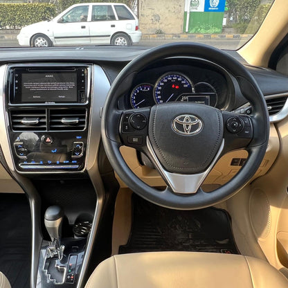 Toyota Yaris Ativ X 1.5 CVT-i 2020