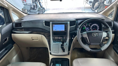 Toyota Alphard 2.4L Hybrid 2012