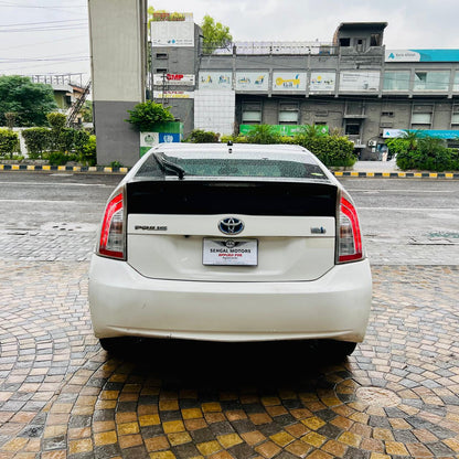 Toyota Prius S Package  2013