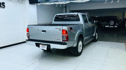 Toyota Hilux Vigo G 2013