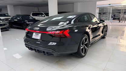 Audi e-tron GT Standard Package 2022