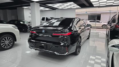 BMW 7 Series i7 xDRIVE60 M Package 2023