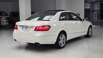 Mercedes Benz E Class E250 Avant garde 2013