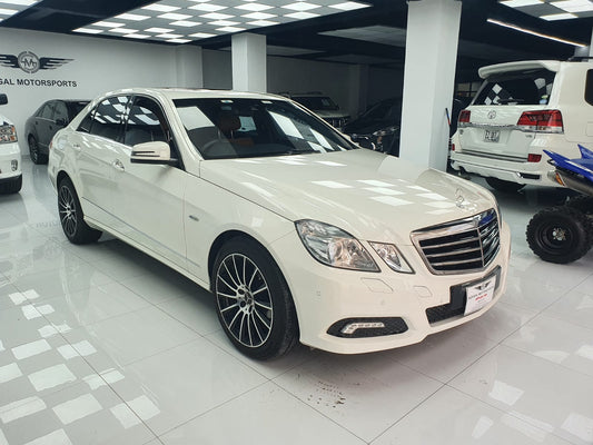 Mercedes Benz E Class E250 Blue Efficiency 2010