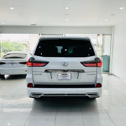 Lexus LX Series LX 570 2020