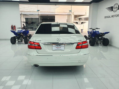 Mercedes Benz E Class E250 Blue Efficiency 2010