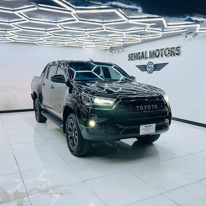 Toyota HILUX Revo GR-S 2.8D 2025