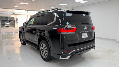 Toyota Land Cruiser Lc300 Zx Full House 2023