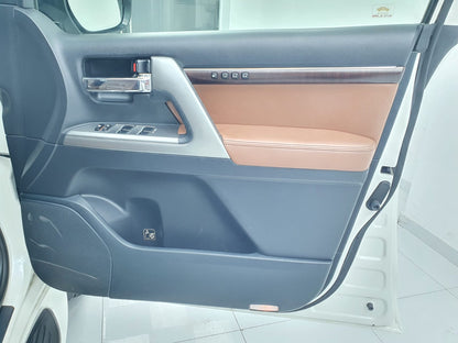 Toyota Land Cruiser Zx 2015