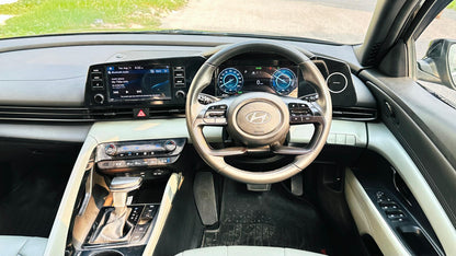 Hyundai Elantra Hybrid 2025