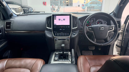Toyota Land Cruiser Zx Full House 2016