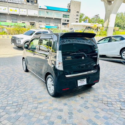 Suzuki Wagon R STINGRAY S-ENE CHARGE 2015