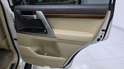 Toyota Land Cruiser Zx Full House 2016