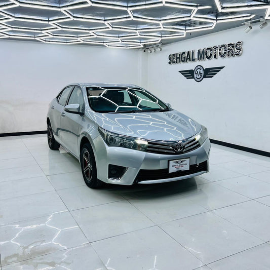 Toyota Corolla GLI 1.3 A/T 2015