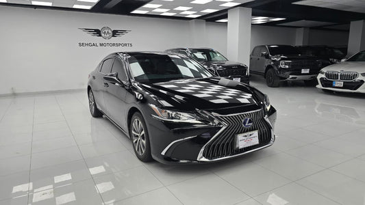Lexus ES 2500cc Hybrid 2021