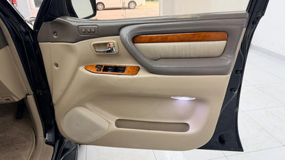 Toyota Land Cruiser Cygnus  2003