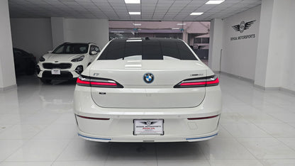 BMW 7 Series  i7 xDRIVE60 2023