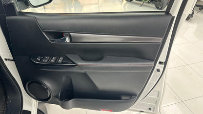 Toyota Hilux Revo Grs  2025