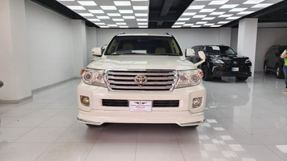 Toyota Land Cruiser Zx Full House 2009