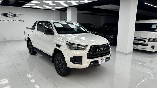 Toyota Hilux Revo Grs  2025