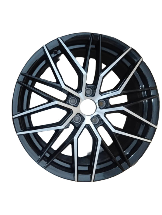 Honda/Toyota Lamborghini Style Alloy Rims 18 Inch (688)