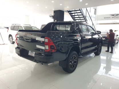 Toyota Hilux Revo GR-S 2.8D Fresh Model 2024