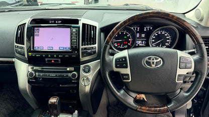 Toyota Land Cruiser Zx Full House 2012