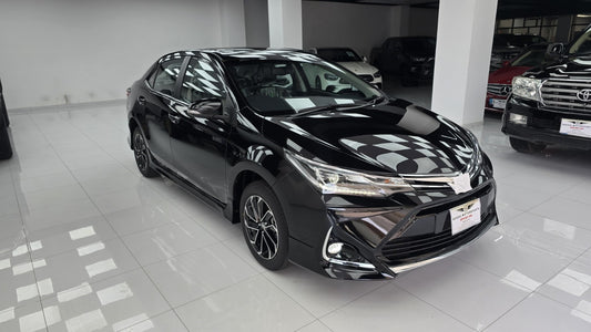 Toyota Corolla Altis Grande X CVT-i 1.8 2025