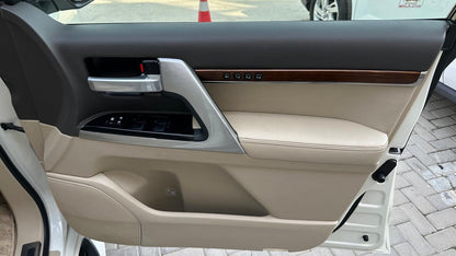 Toyota Land Cruiser Zx Full House 2018
