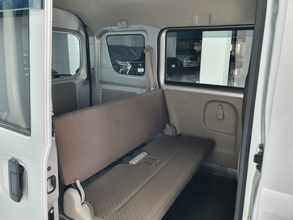 Mitsubishi Minicab G Package  2019