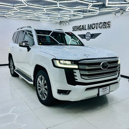 Toyota Land Cruiser LC 300 ZX 2022