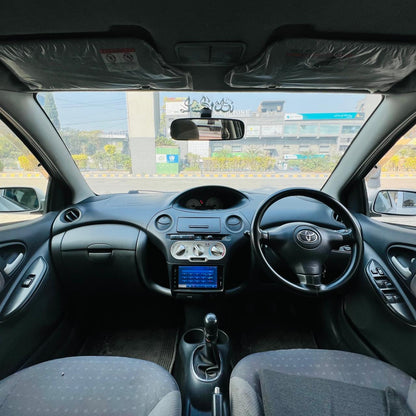 Toyota Vitz F Package M/T 2003