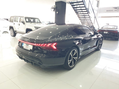 Audi e-tron GT Standard Package Model 2022