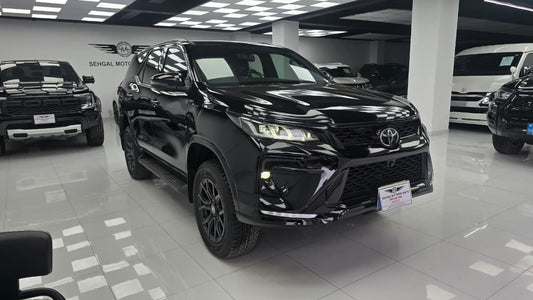 Toyota Fortuner GR-S 2025