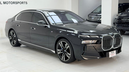 BMW 7 Series i7 xDRIVE60 M Package 2023